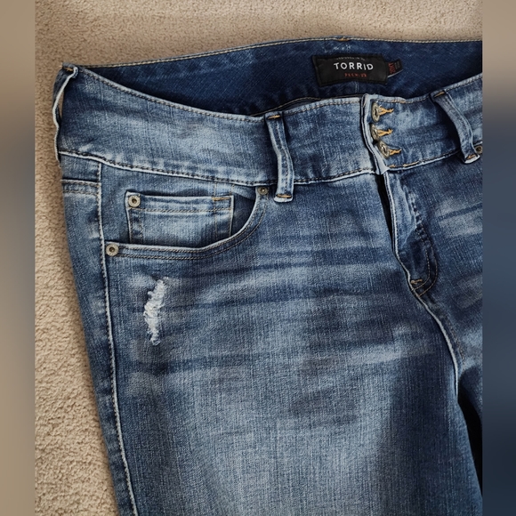 Torrid Premium Skinny Jean Sz 20XT Extra Tall - Picture 5 of 9